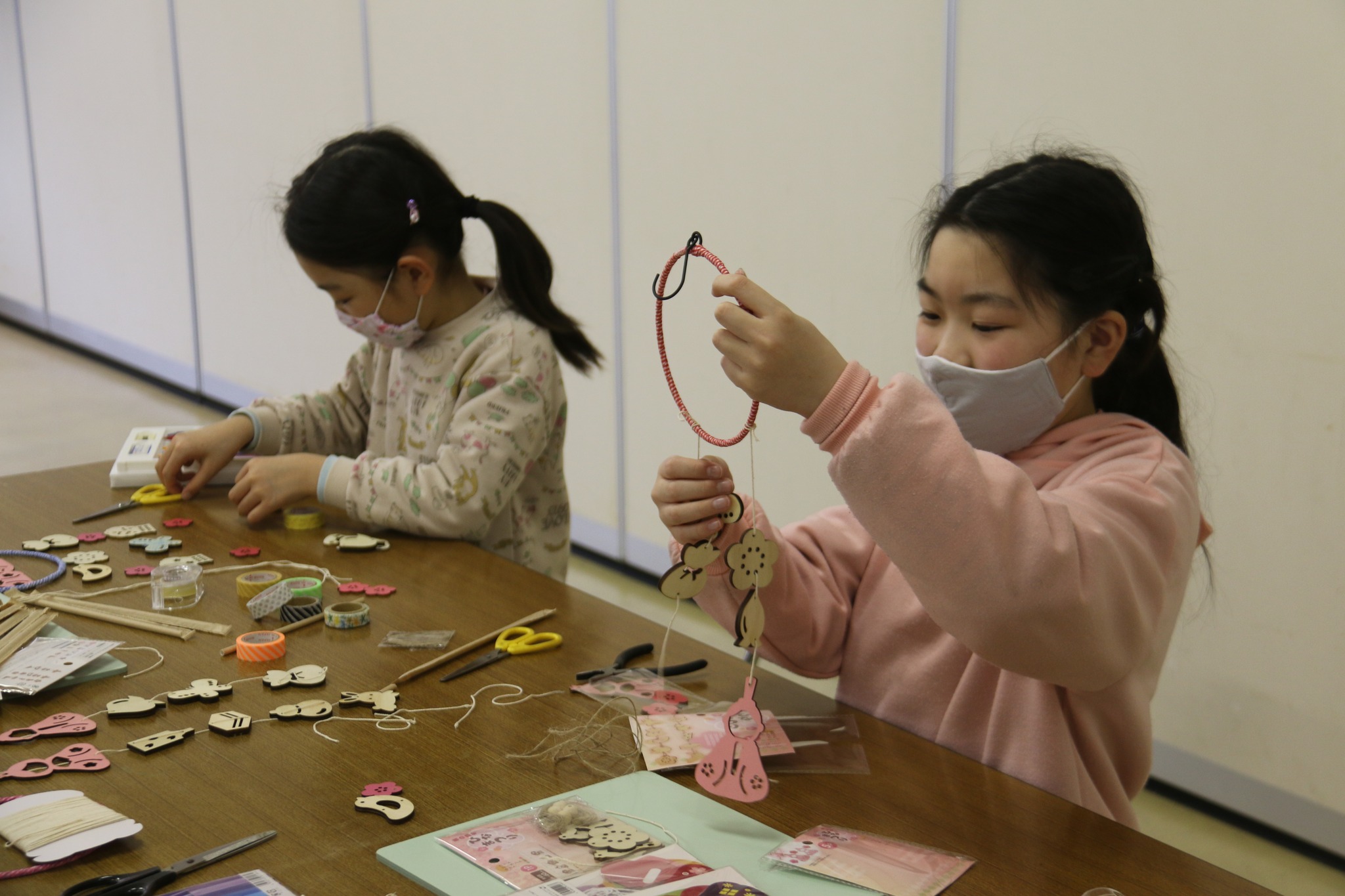 博物館体験講座「つるし飾りづくり」が行われましたのサムネイル