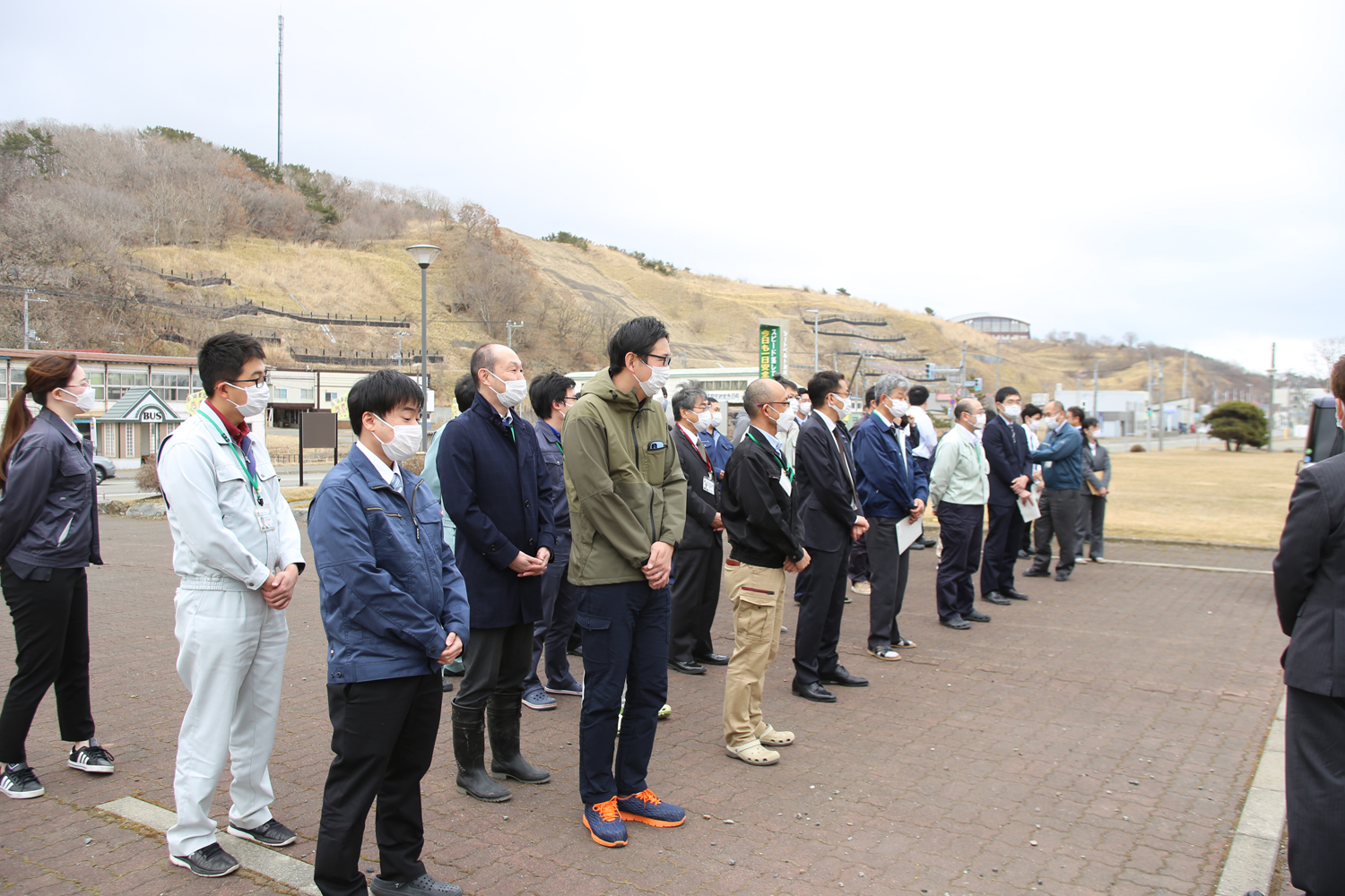 町職員が火災に備え避難訓練を実施しましたのサムネイル