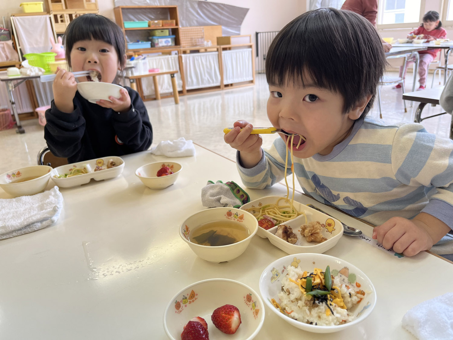 ひなまつりの会がありましたのサムネイル