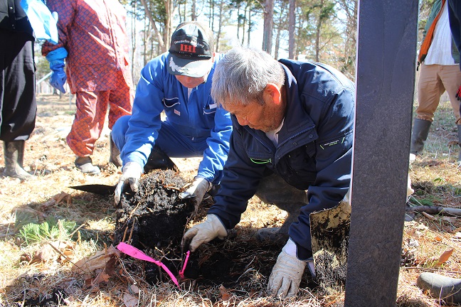 アイヌ文化の伝承と森の再生を目指してのサムネイル