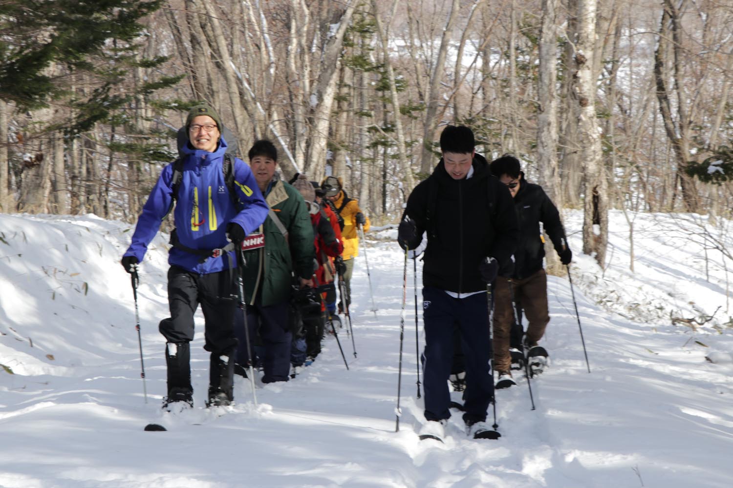 冬の自然を満喫。スノーシューウォーク開催のサムネイル