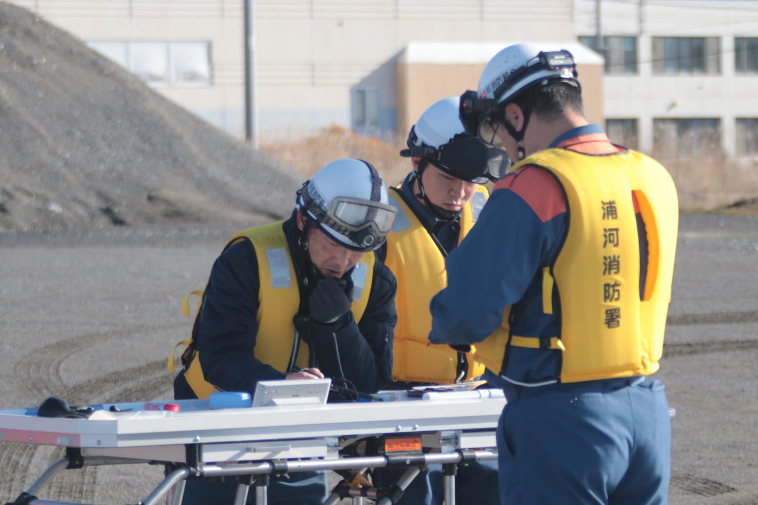 三機関が有事に備え合同で訓練を行いましたのサムネイル